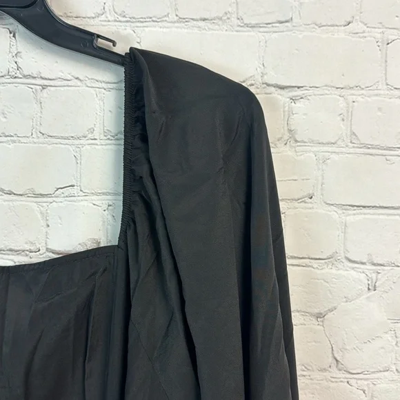 BloomChic Elegant Black Long Sleeve Dress with Ruffle Detail Plus Size 3X - Picture 3 of 8